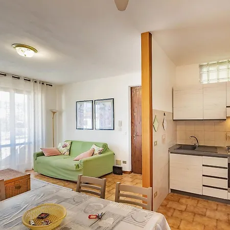 Apartman San Zeno 3, ,wi-fi, Park