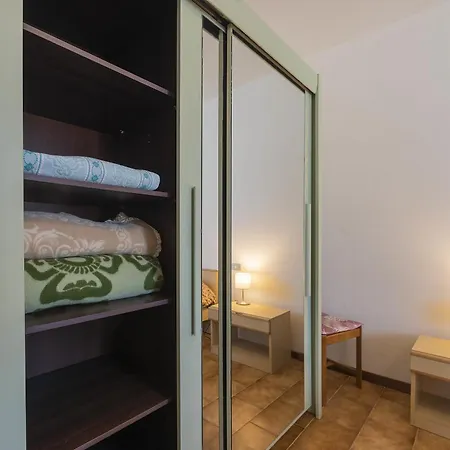 Apartman San Zeno 3, ,wi-fi, Park