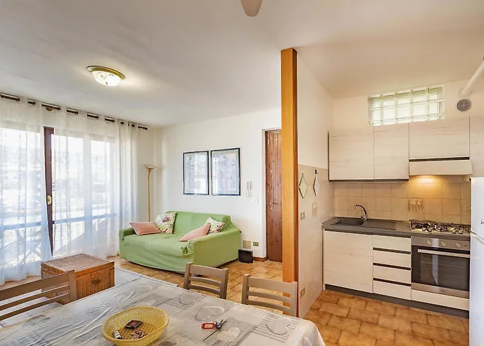 Apartment San Zeno 3, ,wi-fi, Park