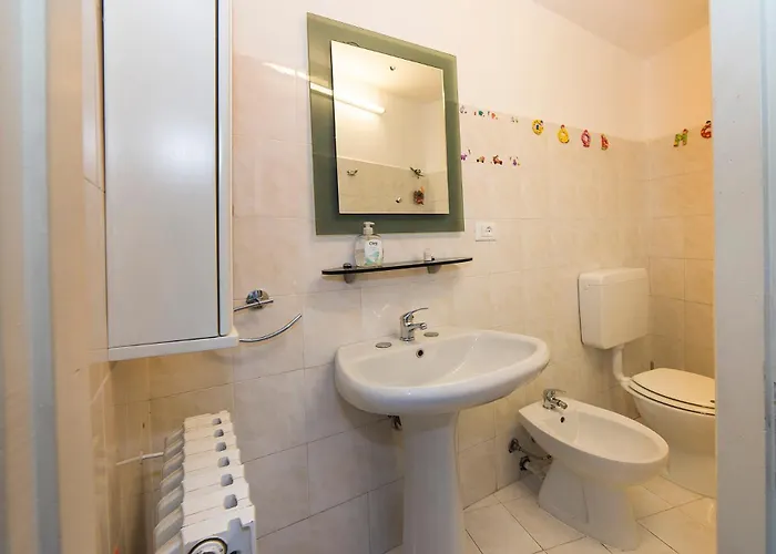 San Zeno 3, ,wi-fi, Park Apartment
